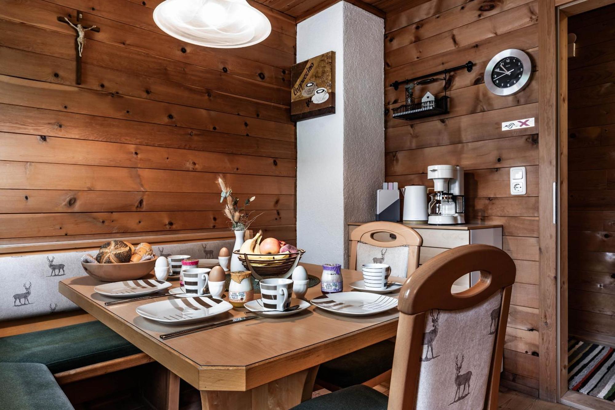 Holzknechthuette Villa Mayrhofen Buitenkant foto